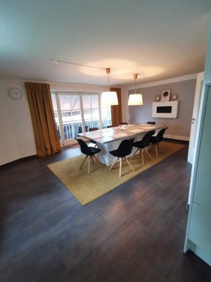 vollständig renovierte Wohnung, Blick ins Grüne, perfekte Infrastruktur