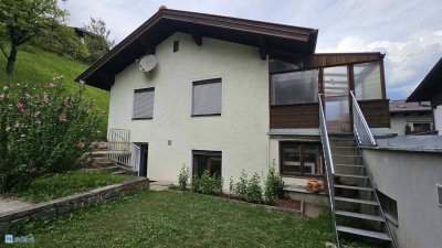 Ein Haus für die Familie - zentral und ruhig mit großem Garten