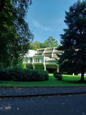 Schöne Terassenwohnung in Parkanlage