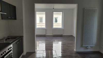 2-Zimmer-Wohnung mit Einbauküche zentral in Neumünster