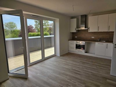 Preetz Zentrum: Altersgerechte 3 Zi-EG-Wohnung mit Terrasse (WE1): Erstbezug 1.Okt.25, KfW40EE,