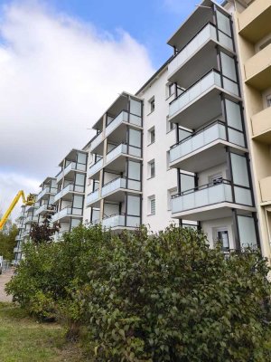 Zauberhafte 2-Raum Wohnung mit Balkon und Fahrstuhl