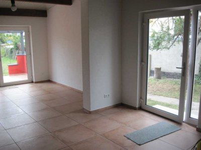 Bungalow im Traumgarten - Gochsheim