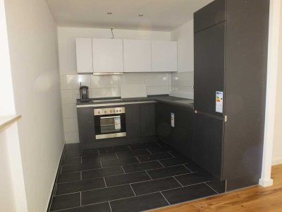 ++TOP renovierte 2,5 ZKB++Einbauküche++Parkett++Fahrstuhl++barrierefrei