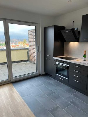 Exklusive, neuwertige 2-Raum-Penthouse-Wohnung mit gehobener Innenausstattung mit EBK in Waldbronn