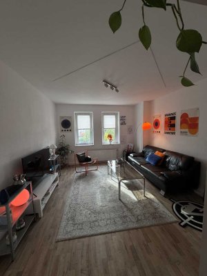 Helle 2 Zimmer Wohnung im Herzen von Bergerhausen