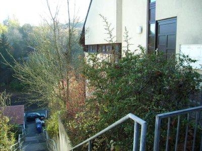 Sehr schönes 1 Zimmer Appartment mit Terrasse und Kellerabteil.