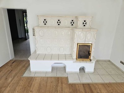 Schicke 4-Raum-Wohnung mit Balkon und Einbauküche in Hünstetten