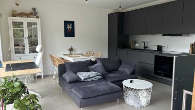 Design trifft Natur - Hochwertige EG-Wohnung mit Garten und Terrasse nahe Naturschutzgebiet