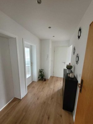 Schöne ruhige Wohnung in Dreifamilienhaus