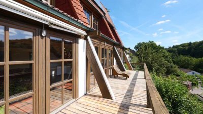 Ihr neues Zuhause: Haus mit Einliegerwohnung und Wohlfühlcharakter