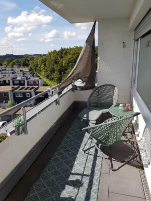 Tolle 2 ZKB DG Wohnung mit Penthouse Feeling am Eichenhang provisionsfrei