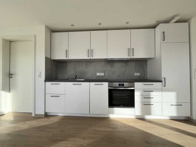 Hochwertig ausgestattete Erdgeschoss-Wohnung mit Terrasse, frisch saniert
