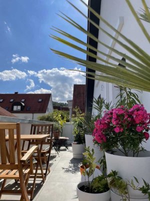 Neuwertige 2-Zimmer-DG-Wohnung mit gehobener Innenausstattung mit Balkon und EBK in Fellbach