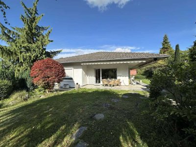 Gepflegtes Einfamilienhaus mit 7 Zimmern und japanischem Garten auf 747 m² Grundstück