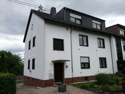 Ansprechende 3,5-Zimmer-Wohnung mit Balkon und Rheinblick in Weißenthurm