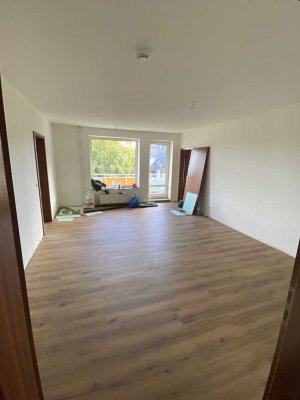 Schöne helle 3 Zimmer Whg fußläufig mit schöner Aussicht