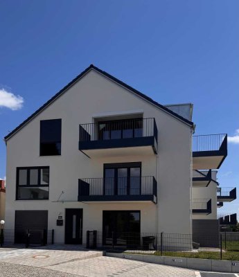 Neubau! 2-Zi.-Obergeschosswohnung in Ebersberg: Perfekt für Komfort und Bequemlichkeit!