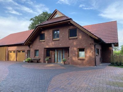 Freundliche und neuwertige 4-Zimmer-Erdgeschosswohnung mit geh. Innenausstattung mit EBK in Diepenau