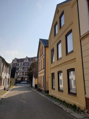 Gemütliche 1-Zimmer-Dachgeschosswohnung in der Mittelstraße 26