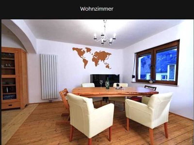 Geräumiges, helles und lichtdurchflutetes 6-Zimmer-Haus an der malerischen Mosel, umfassend modernis