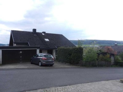 Gepflegtes Einfamilienhaus mit Garage in Tauberbischofsheim