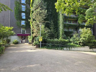 Top Renovierte 2,5-Zimmer-Wohnung mit Balkon incl. Garage in Heidelberg