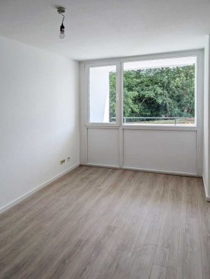 Perfekt für Singles und Paare - 1-Zimmer-Wohnung mit Loggia und Keller