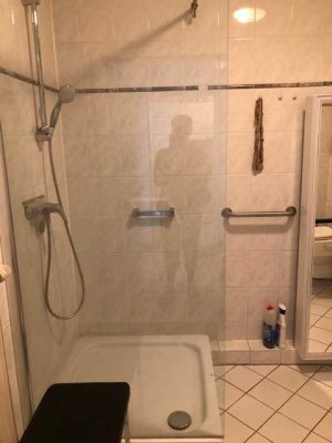 Helle 2-Zimmerwohnung mit gehobener Ausstattung im Quellenhof (Seniorenresidenz), Bad Vilbel