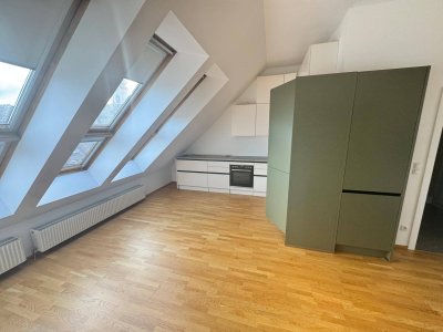 Helle 2-Zimmer-Dachgeschosswohnung (ca. 63 m²) mit Klima und Parkplatz im Zentrum von Hartberg