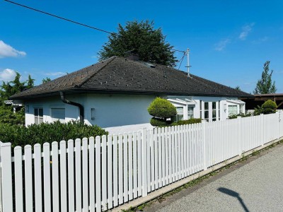 Schönes Anwesen mit Pool – zwei Wohneinheiten, viele Möglichkeiten