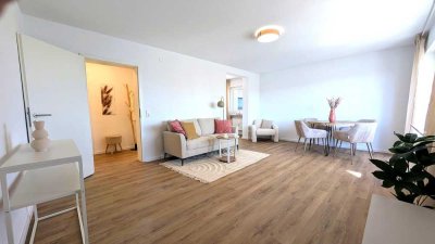 Mitten in Leonberg: Modernisierte 2-Zi-Wohnung barrierearm, mit Stellplatz und EBK