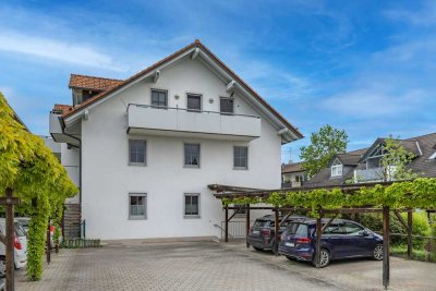 Helle, gepflegte 2- Zimmer Wohnung mit durchdachter Raumaufteilung und Süd-Balkon in Hechendorf
