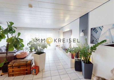 *Niedrige Provision* 124 m² renovierter Wohnkomfort mit Süd-Loggia, Fußbodenheizung & XXL-Garage