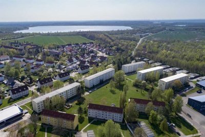 Helle 2-Zimmer-Wohnung mit Einbauküche – teilmöbliert