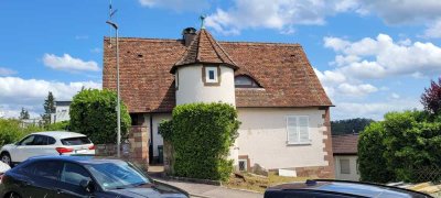 Schöne Villa mit großer Sonnenterrasse und Ausblick ins Ramteltal (von privat)