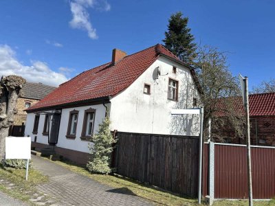 Ländliches Einfamilienhaus mit strahlender Zukunft