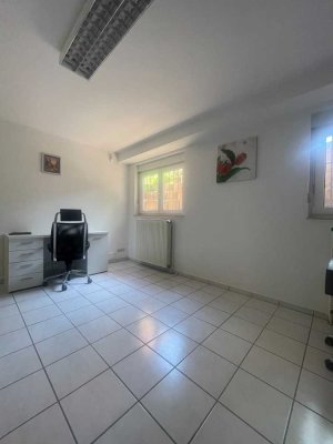 Souterrain-Wohnung in ruhiger Lage von Hattersheim - Eddersheim