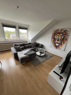 Gepflegte 2-Zimmer Dachgeschosswohnung in Bilk Nähe Universität