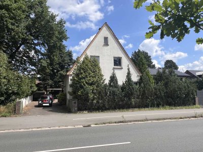 Sanierungsbedürftiges Einfamilienhaus in Bielefeld-Sennestadt