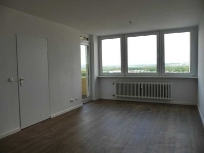 ﻿Schöne 2-Zimmer-Wohnung mit Skyline-Blick in Maintal-Bischofsheim zu vermieten