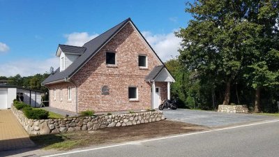Gehobene 3 Zi.-Neubauwohnung KDB in Bohmstedt, FBH mit Fernwärme in bester Lage