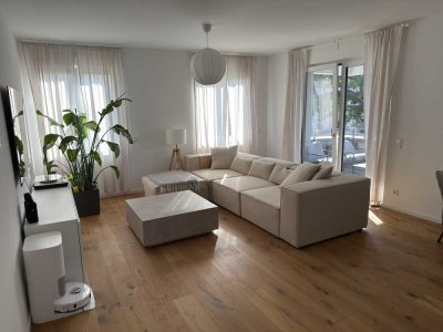 Lichtdurchflutete 3-Zimmer-Wohnung mit Balkon, Aufzug & Tiefgarage ab sofort
