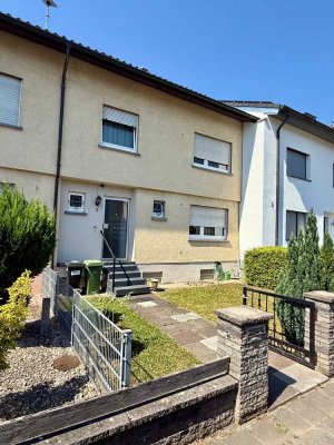 Charmantes Reihenhaus mit viel Potential