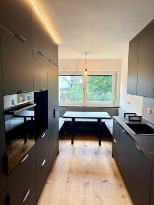 Helle 2-Zimmer Wohnung - Provisionsfrei - Erstbezug nach Renovierung