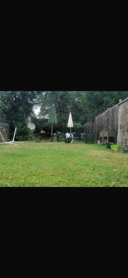 Schöne 3 Zimmer Wohnung mit großem Garten perfekt für WG‘s