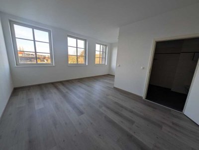 Barrierefreie 2-Raumwohnung mit Fahrstuhl in Verbindung mit Pflegedienst