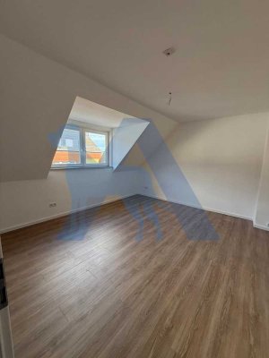 2 Zimmer, Küche, Diele, Bad mit Dusche und Garten