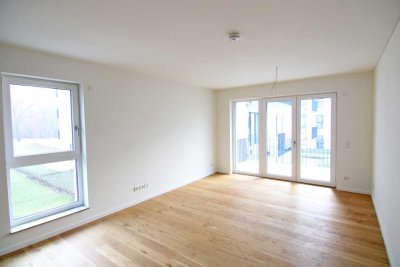 Einziehen und wohlfühlen: Lichtdurchfluteter Erstbezug mit hochwertigen Ausstattungen und Balkon