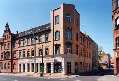 Großzügige 3-Zimmer-Dachgeschosswohnung in zentraler Lage zu vermieten